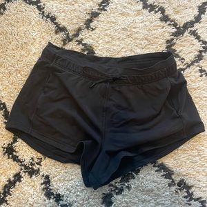Lululemon Inner Glow High-Rise Shorts 3”